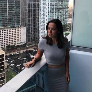 Meet your Posher, Erica